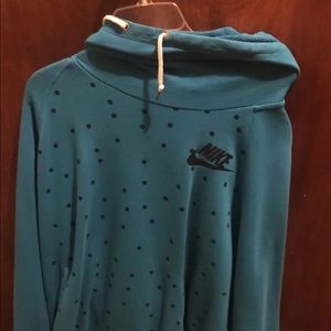 Polkadot Nike sweatshirt